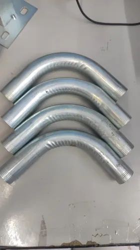 04 Curva Eletroduto Galvanizado
