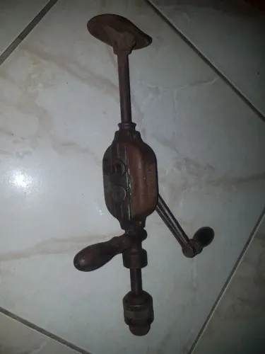Furadeira vintage colecionador