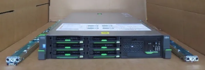 Servidor Fujitsu Primergy Rx300