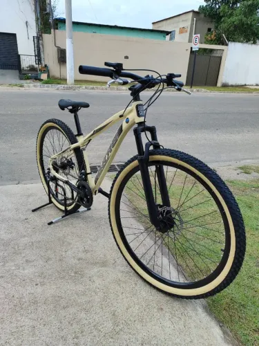 BICICLETA BRRB 18 VELOCIDADES