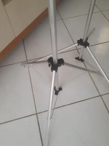 Suporte tripé para gaiola em alumínio 
