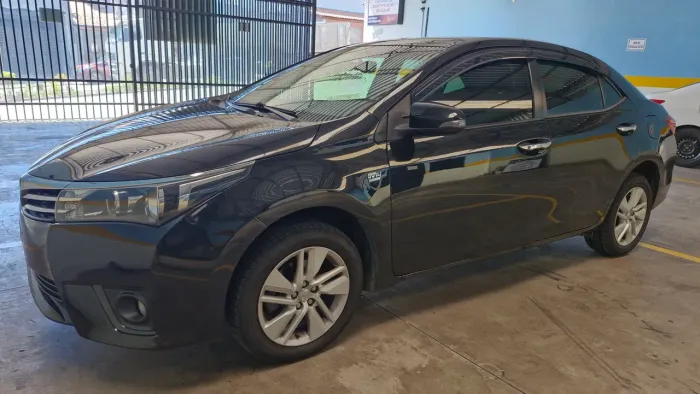 Toyota Corolla GLI 1.8 Flex 16V Aut. 2016