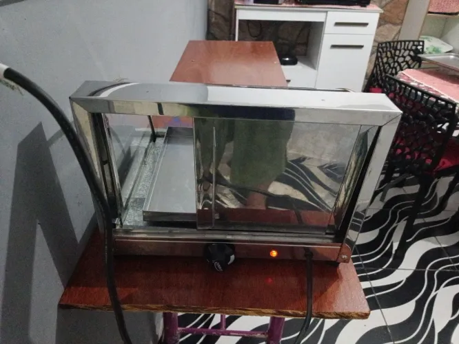 Vendo estufa para salgados