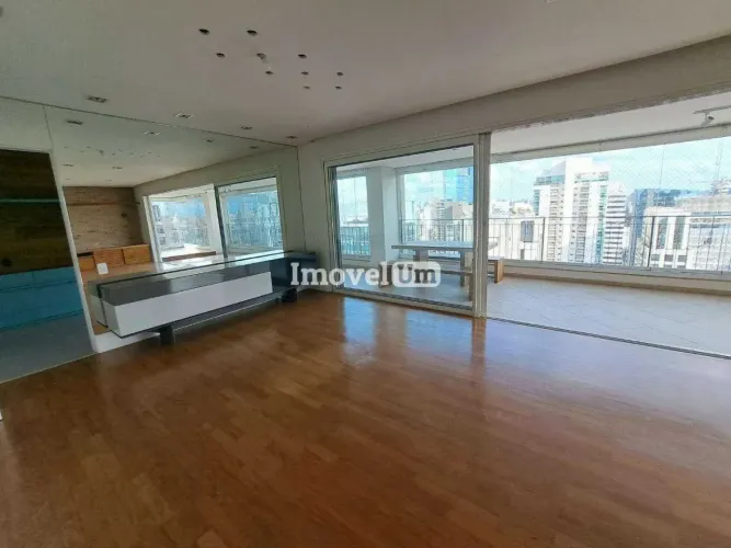 Itaim Bibi | Apartamento 4 quartos, sendo 4 suites