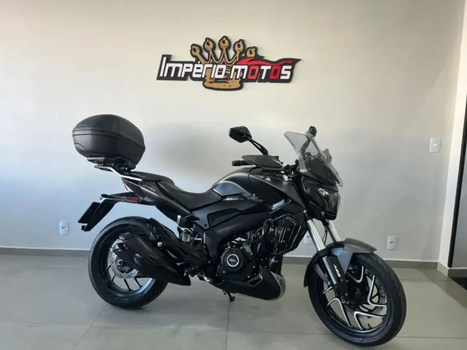 DOMINAR 400