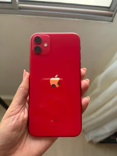 iPhone 11 Red 128 gb