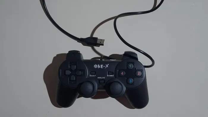Controle One-X compatível com PC