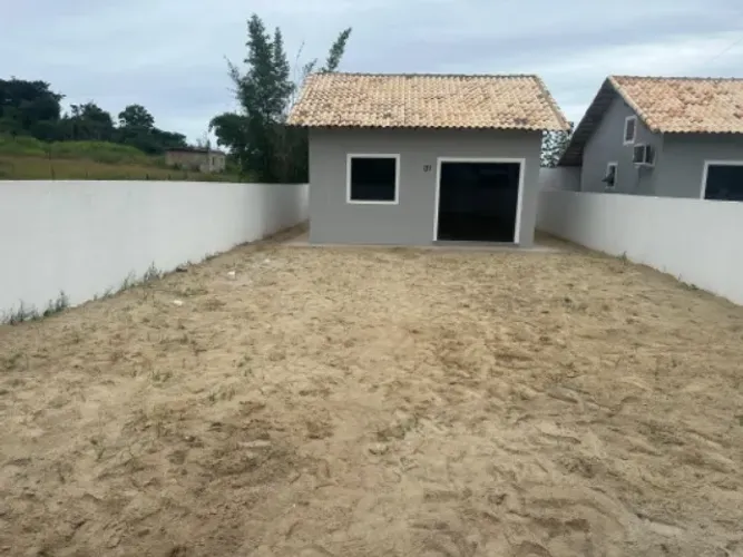 Excelente casa pra sair rápido 