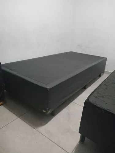 Base box solteiro