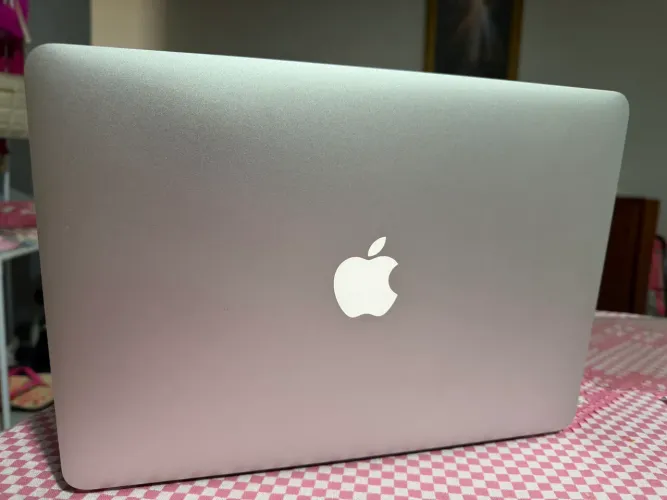 MacBook Air 13