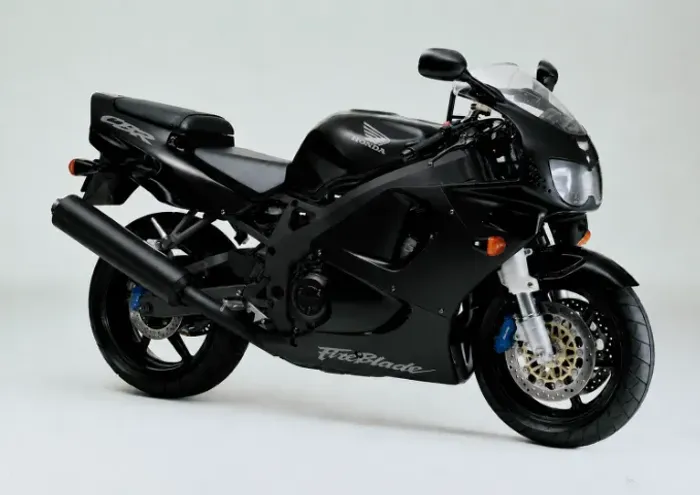 CBR 900 RR 
