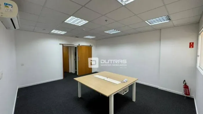 Sala comercial para locação no Edifício Red Tower  Piracicaba/SP