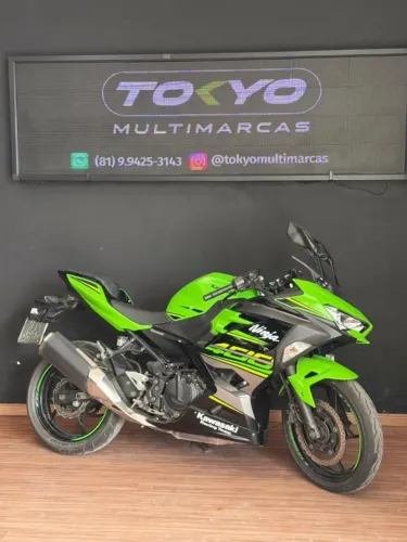 KAWASAKI NINJA 400 2019 - 49.604 KM - VERDE - R$ 26.990