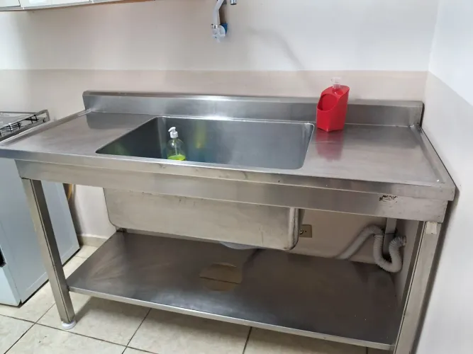 Vendo balcão inox