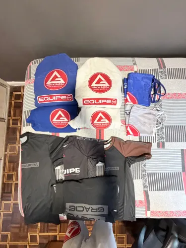 Kit completo Gracie Barra ?