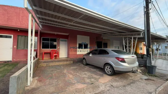 Casa de 3 Quartos com Edícula no Condomínio Alfazema