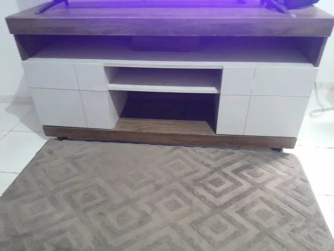 RACK PARA TV ATÉ 55" EM BOM ESTADO