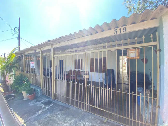 Casa para venda em Jardim Catanduva com 7 quartos, 220m²