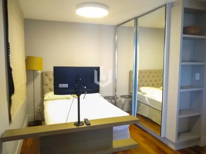 Studio de 31m² Privativos - Planta Inteligente com Varanda e Dormitório Privativo.
