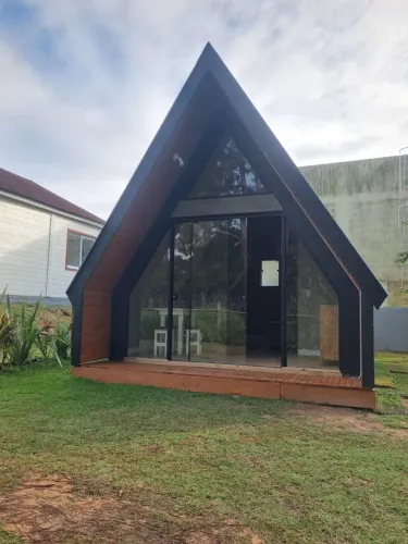 Baixou para 230 mil chalé no bairro INGLESES