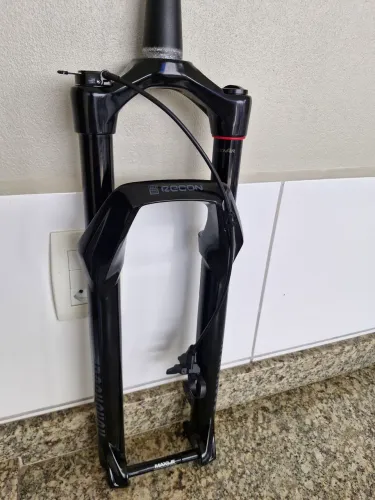 Suspensão Rockshox Recon Gold Boost
