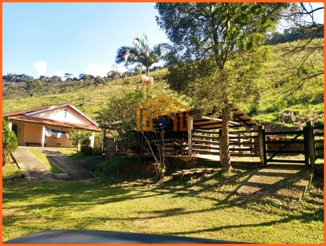 Sítio para Venda em Olaria, Zona Rural, 2 dormitórios, 1 banheiro