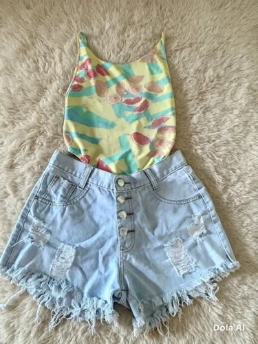 Look perfeito, body M + short jeans tm 40