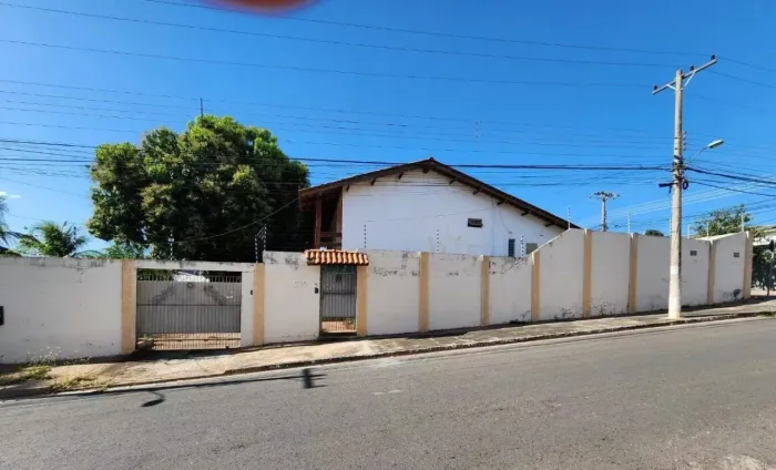 Ponto comercial de esquina no Jardim Califórnia