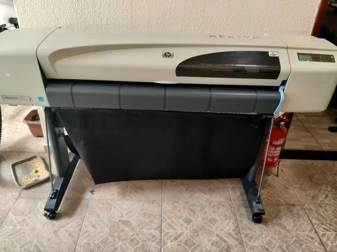 Plotter Hp 500 Monocromática.