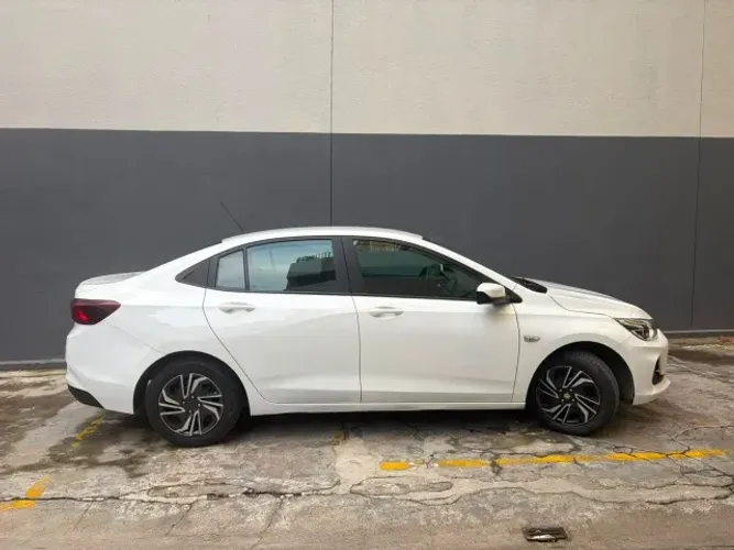 Chevrolet Onix Plus LT 1.0 12V Flex Mec. 4P 2023