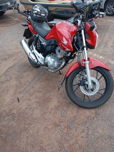 Vendo moto Honda Fan 2021 único dono