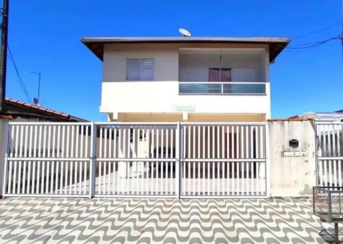 Samambaia PG. Alugo Casa Condomínio 2 Dorms, Banheiro. Av Pau Brasil.