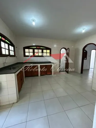 CASA PARA LOCAÇÃO EM UNAMAR - CABO FRIO | CENTRO HÍPICO