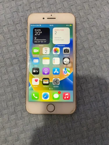 iPhone 8