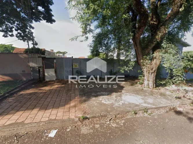 Terreno à venda no Centro