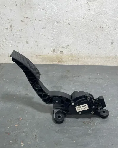 Pedal acelerador HB20 