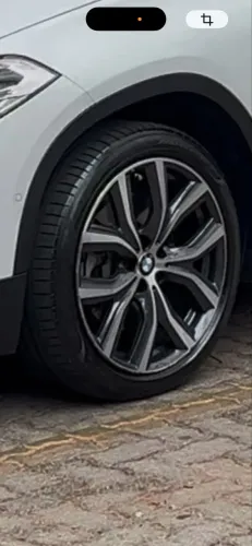 PNEU P ZERO 225/45 RUN FLAT USADO EXCELENTE!