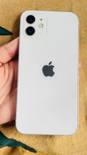 iPhone 12