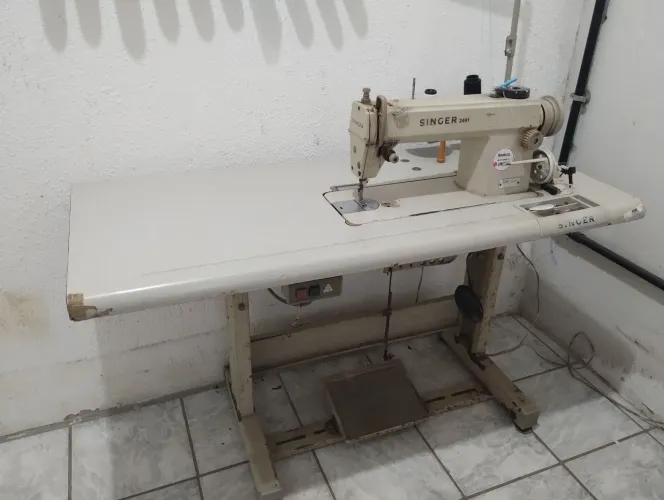 Máquinas de costura industrial