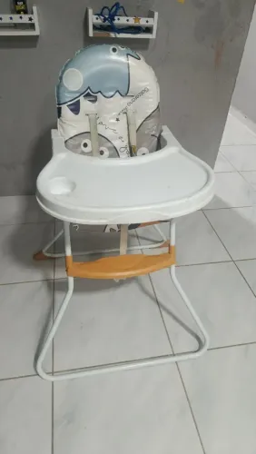 Cadeira de alimentação de bebê