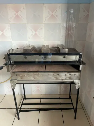 Forno para pizza com gratinador