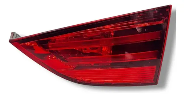 Lanterna Tampa Traseira Direita Bmw X1 2010 2011 2012 2013