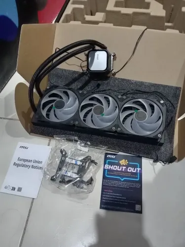 Water cooler MSI A13 360 ARGB