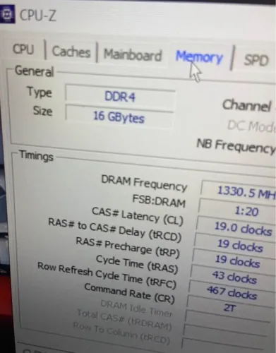 Memória RAM Notebook Ddr4 3200mhz 16gb verde Crucial novinha por apenas R$ 440