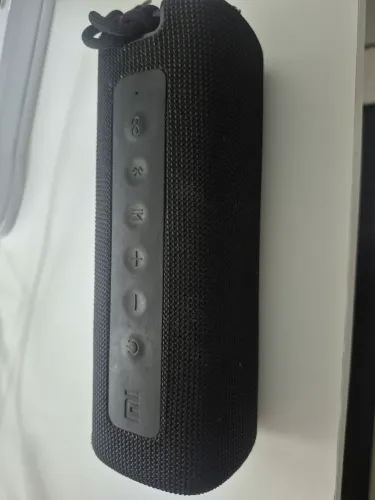 Caixa de som Xiaomi 16w RMS em perfeito estado