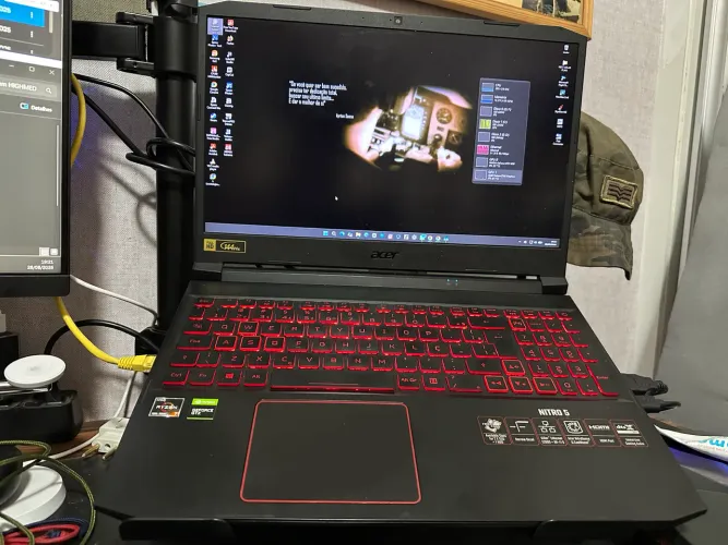 Nitro 5