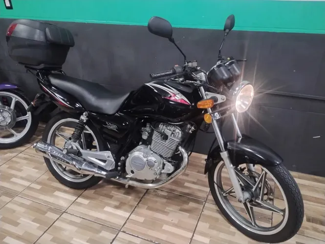 Suzuki Yes 125 2008 Aceito Troca Parcelo no Cartão de Crédito até 21 x