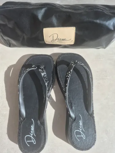Chinelo com necesserie
