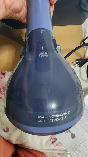 Vaporizador de roupas Elficient da eletrolux novo