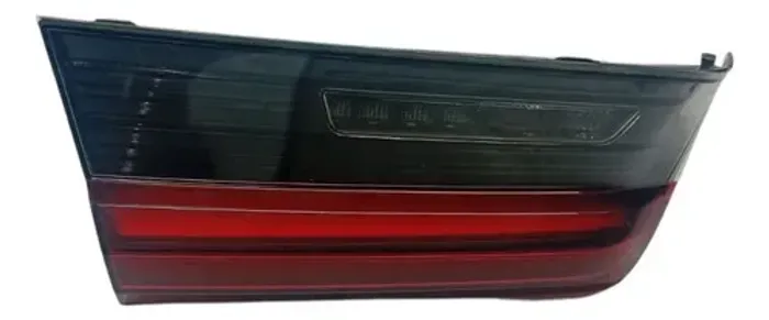 Lanterna Esquerda Tampa Traseira Bmw 320i 2022 2023 Esquerdo/motorista Vermelho